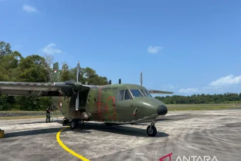 TNI AU Terjunkan Tiga Pesawat untuk Modifikasi Cuaca: Perlawanan Baru atas Karhutla Kalimantan