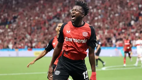 Tapsoba Resmi Jadi Kapten Baru Leverkusen, Schick Wakil Kapten
