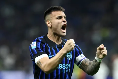 Lautaro Martinez Bantah Rumor ke Barcelona: Inter Milan Kunci Kapten di Tengah Godaan La Liga
