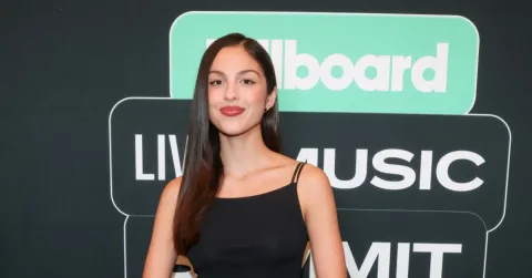 Ticketmaster Tarik Ribuan Tiket Olivia Rodrigo dari Calo, Jual Kembali ke Fans dengan Harga Normal
