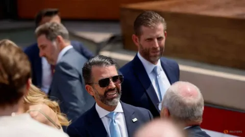 Eric Trump Dukung Space-Eyes: Mantan Perwira Delta Force dan Bankir Top Masuk Jajaran Direksi