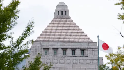 Tokyo Protes Uji Rudal Rusia di Kepulauan Kuril: Isyarat Ketegangan yang Kian Memanas