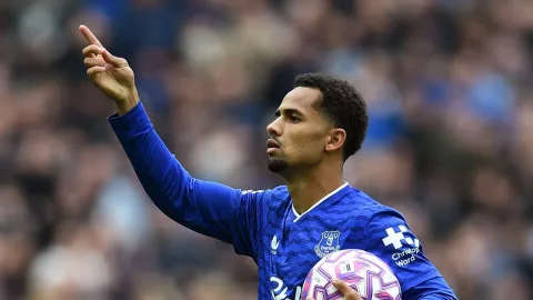 Everton Siap Bersaing dengan Liverpool demi Dario Osorio: Calon Penerus Iliman Ndiaye?