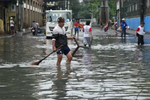 Leptospirosis Mengintai di Tengah Banjir Manila: 3.760 Kasus dan Dua Kematian