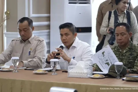 Prabowo Turun Langsung ke Kalbar, Rapat Karhutla Libatkan 18 Pejabat Pusat-Daerah