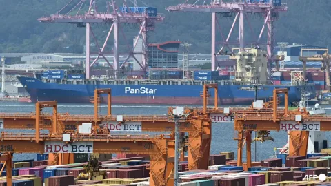 Korea Selatan Uji Coba Jalur Arktik untuk Kapal Kontainer, Saat Konflik Timur Tengah Mengganggu Rute Laut Global