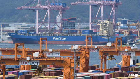 Korea Selatan Uji Coba Jalur Arktik untuk Kapal Kontainer, Saat Konflik Timur Tengah Mengganggu Rute Laut Global