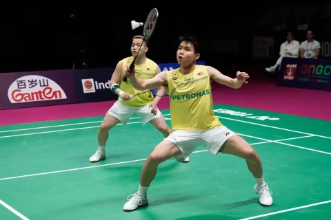 Aaron-Wooi Yik Kalahkan Juara Bertahan, Melaju ke Final Kejuaraan Dunia