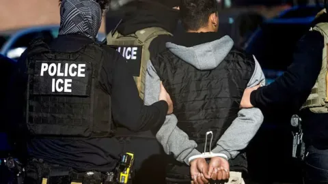 Hakim AS Batalkan Larangan Visa 75 Negara: Pukulan Telak bagi Kebijakan Imigrasi Trump