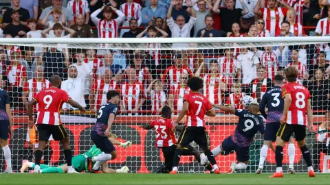 Richarlison Gagal Total di Laga Pembuka, Tottenham Makin Yakin Melepasnya