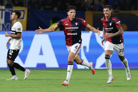Gol Spektakuler Romano Bawa Cagliari Kalahkan Parma di Laga Panas