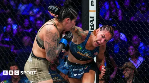Cris Cyborg Batalkan Pensiun Usai Menang Tipis, Tantang Claressa Shields dan Kayla Harrison