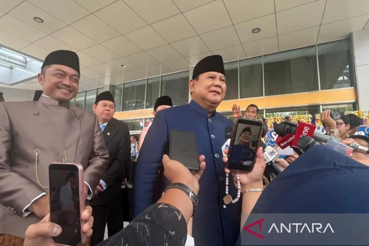 Prabowo dan Jokowi Jadi Saksi Pernikahan Kasespri Rizky Irmansyah, Simbol Kedekatan Politik?