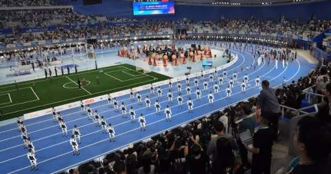 Robot Humanoid China Hancurkan Rekor Lari 100 Meter Usain Bolt di Olimpiade Robot Beijing