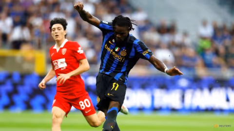 Inter Milan Awali Musim dengan Kemenangan Telak 4-1 atas Monza, Napoli Menang Dramatis di Genoa