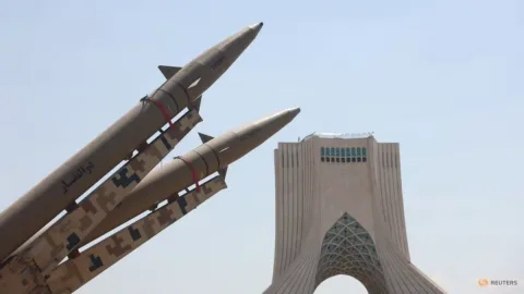 AS Siap Jatuhkan Sanksi Terberat, Iran Ancang-ancang Balas ke Negara Pendukung Washington