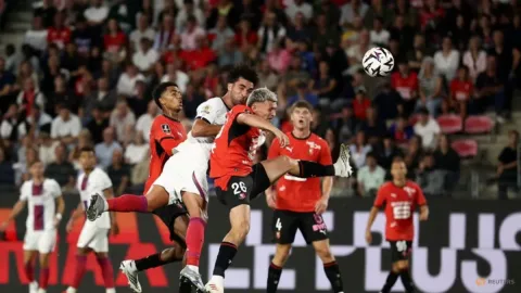 Debut Impresif Ferran Torres Selamatkan PSG dari Kekalahan di Kandang Rennes