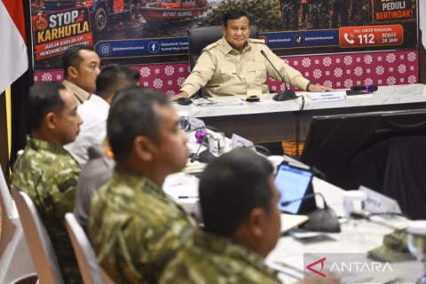 Prabowo Tahan Penambahan Helikopter Water Bombing, Sisa Karhutla Sumsel 199 Hektare