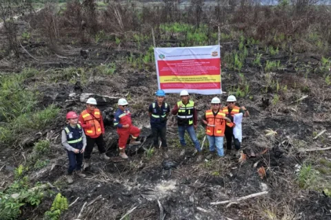 Di Balik Asap Karhutla: Kemenhut Bongkar Praktik Jual Beli Kawasan Hutan dan Perambahan Korporasi