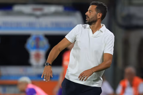 Grosso Akui Fiorentina Jauh dari Sempurna Usai Dipermalukan Roma: Kualitas Saja Tak Cukup di Serie A