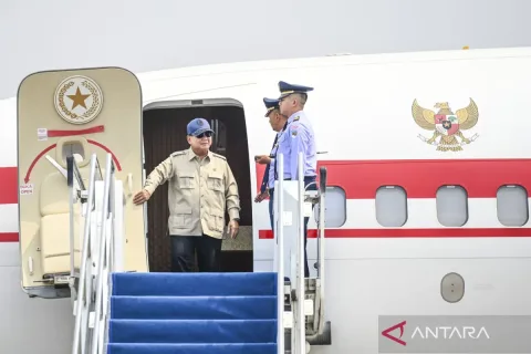 Prabowo Resmikan Program PLTS 100 GWp di Bali: Target 2029, Hemat Rp73,9 Triliun per Tahun