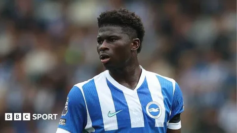 Manchester United Resmi Rekrut Carlos Baleba: Investasi £70 Juta untuk Tenaga Baru di Lini Tengah