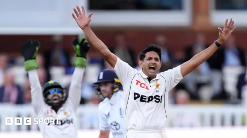 Ketegangan Diplomatik di Balik Lord's: PCB Ancam Batalkan Tur Inggris, Pelatih Pakistan Klaim Tak Tahu