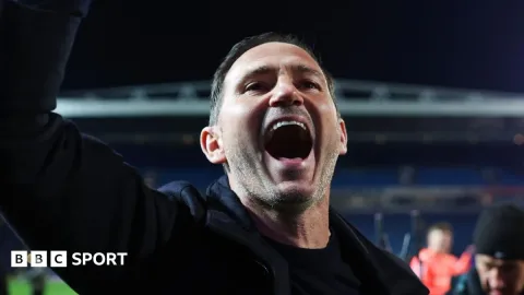Lampard Tempa Gaya Kepelatihan di Antara Ketegasan Mourinho dan Ketenangan Ancelotti