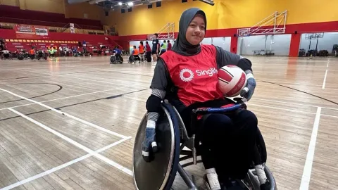Dari Dilarang Ikut Pelajaran Olahraga hingga Jadi Atlet Nasional: Kisah Nur Sabrina Suhaimi, Satu-satunya Pemain Rugby Kursi Roda Putri Singapura