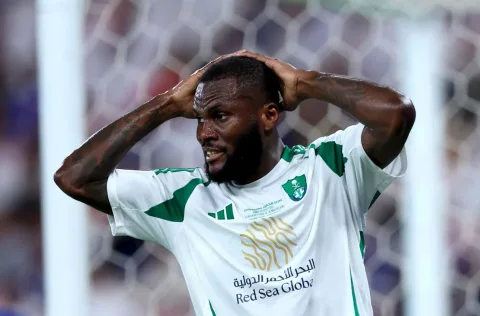 Kessié Batal Gabung Juventus: Negosiasi Satu Bulan Berakhir Tanpa Kesepakatan