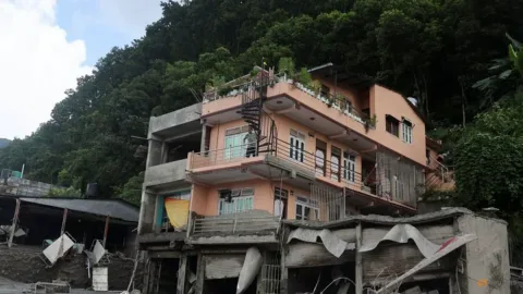 Banjir Himalaya Tewaskan 547 Orang di Nepal, Operasi Penyelamatan Kembali Berjalan