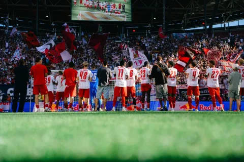 Leipzig Bantai Gladbach, Leverkusen Dipermalukan Tim Promosi di Laga Perdana Bundesliga