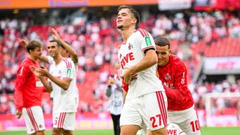 Dallinga dan El Mala Bawa Cologne Comeback Dramatis atas Hoffenheim di Pekan Pembuka Bundesliga