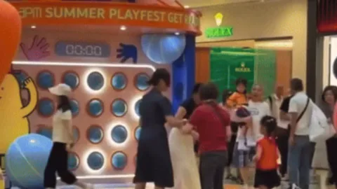 AIA Bekukan Karyawan Terkait Video Viral Perkelahian di Mal Hong Kong: Dampak Hukum dan Etika Profesi