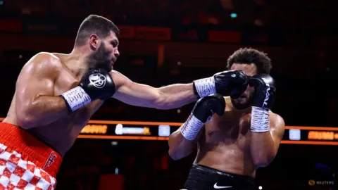 Comeback Dramatis Filip Hrgovic di Ronde Kesembilan, Kalahkan Moses Itauma dan Rebut Gelar Juara Tinju Kelas Berat IBF