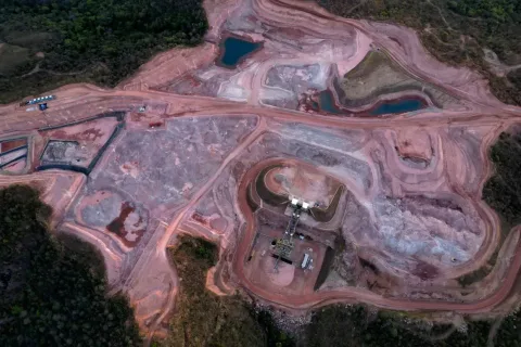 Brasil Butuh Satu Dekade untuk Lepas dari Ketergantungan Magnet China