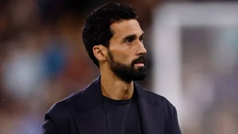 Fulham Bergerak Cepat Rekrut Andrei Ratiu, Bek Kanan Incaran Arbeloa Sebelum Deadline