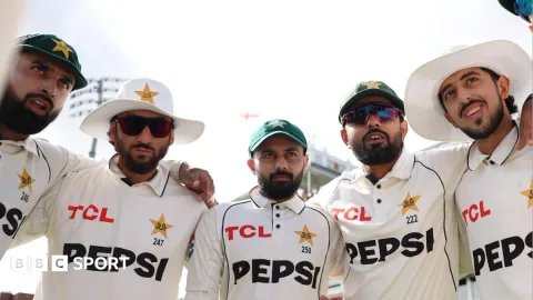 Di Tengah Kontroversi Wawancara Anak Imran Khan, Tim Kricket Pakistan Akan Bertemu Raja Charles