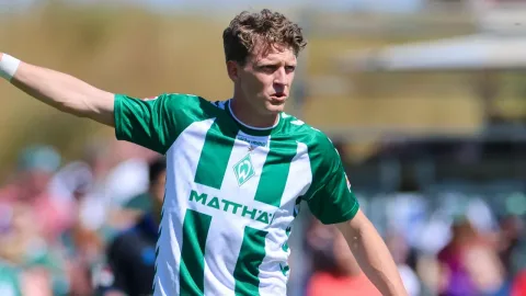Pukulan Berat Werder Bremen: Jens Stage Absen Hingga 2027, Bisakah Tim Bertahan?