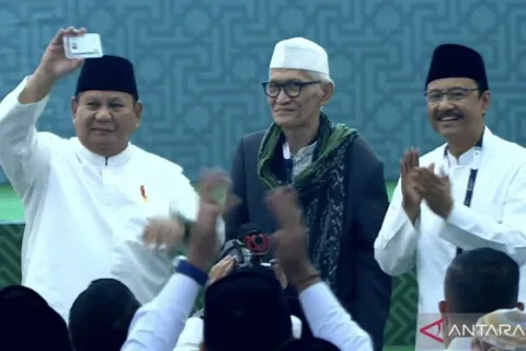 Prabowo Resmi Bergabung dengan NU: Kartanu Diterima di Penutupan Muktamar ke-35