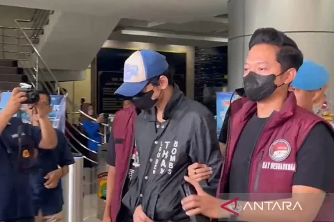 Revaldo Fifaldi Kembali Ditahan, Polisi Kejar Jaringan Pengedar di Balik Pasokan Narkoba