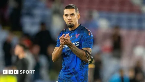 Forest Rekrut Daniel Munoz dari Palace: Reuni dengan Glasner dan Target Debut Lawan Tottenham