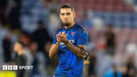 Forest Rekrut Daniel Munoz dari Palace: Reuni dengan Glasner dan Target Debut Lawan Tottenham