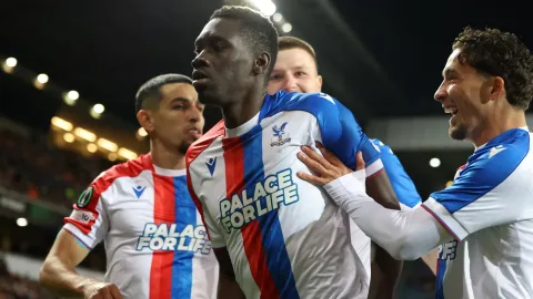 Liverpool Lebih Untung Bayar £75 Juta untuk Pedro Neto daripada £68 Juta untuk Ismaila Sarr?