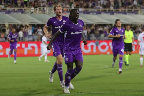 Kean Resmi Menuju Como: Fiorentina Beri Lampu Hijau, Beto Jadi Pengganti
