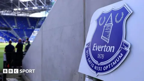 Jadwal Carabao Cup Berantakan: Everton vs Wolves Dipindah, Liverpool Ikut Terdampak