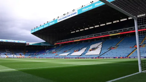 Leeds United di Ambang Krisis Skuad: Gnonto Hengkang, Farke Butuh Tambahan Pemain di Menit Akhir