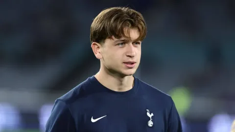 Mikey Moore: Bintang Muda Inggris yang Siap Bersinar di Bundesliga Bersama Cologne