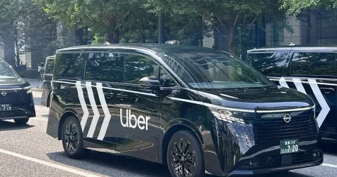 Uber Black Jepang Hadirkan Nissan Elgrand Baru untuk Layani Turis Asing