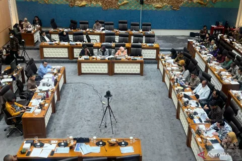 Komisi VII DPR Panggil ANTARA, TVRI, RRI, dan BSN: Pembahasan Anggaran 2027 Menguji Transparansi Lembaga Publik